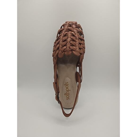 Softspots Women's Brown Woven Sandals - Picture 3 of 5